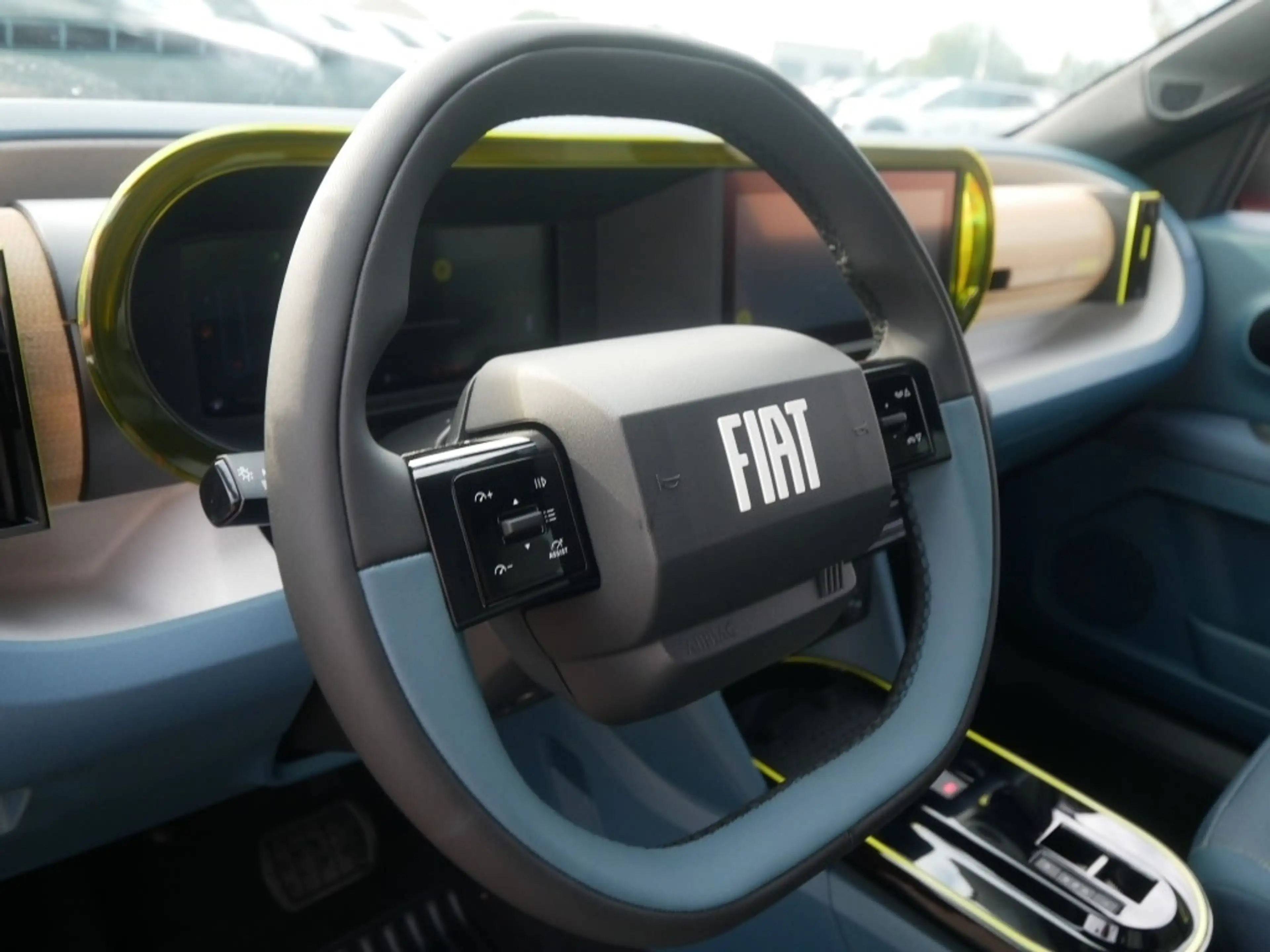 Fiat Grande Panda LA PRIMA HYBRID 1.2 eDCT 110 PS WINTER — photo 15