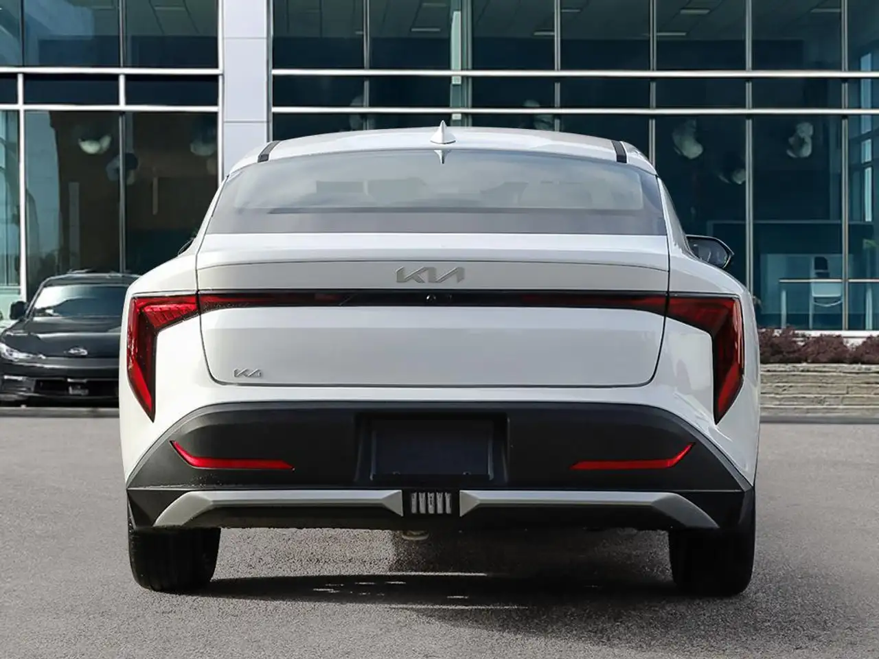 Kia K4 снимка Kia K4