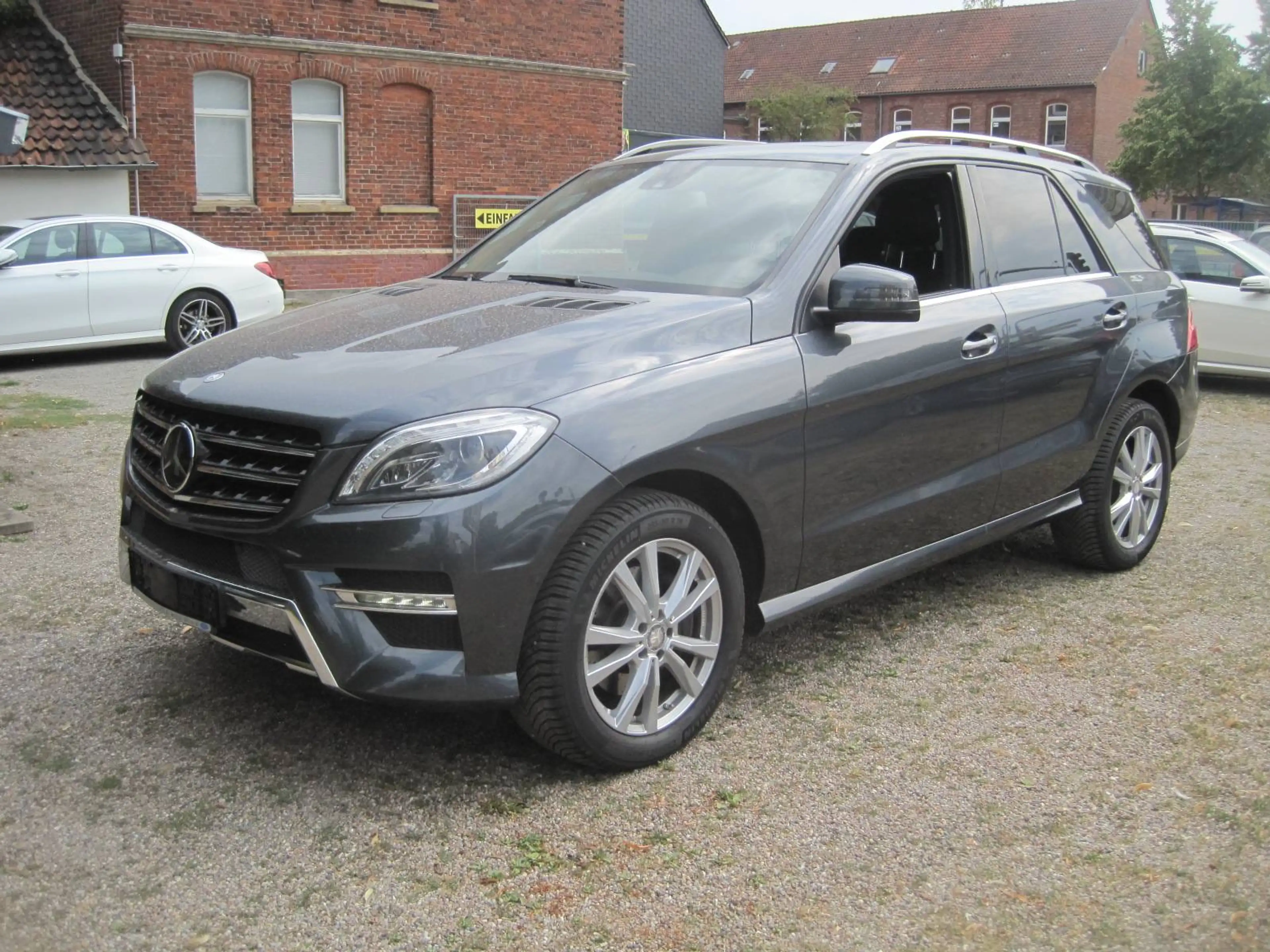 Mercedes-Benz ML 350 -CDI BlueTec 4Matic-KAMARA-AHK-ESSD-NAVI — photo 3