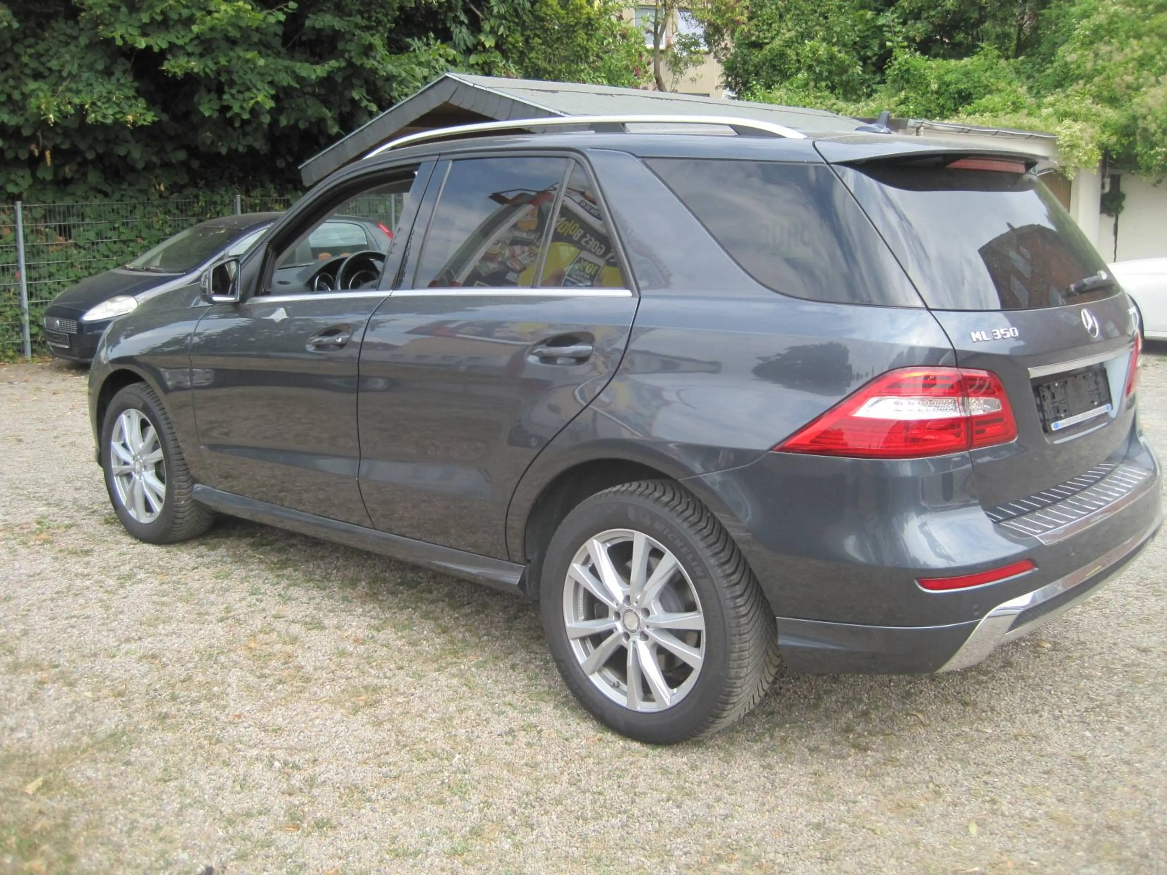 Mercedes-Benz ML 350 -CDI BlueTec 4Matic-KAMARA-AHK-ESSD-NAVI — photo 4