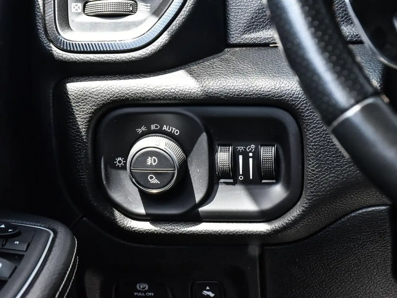 RAM 1500 fotografie RAM 1500