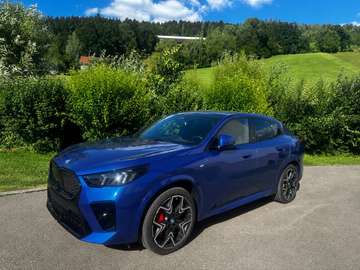 iX2 xDrive30 66,5kWh