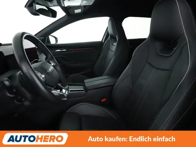 Skoda Superb view 10