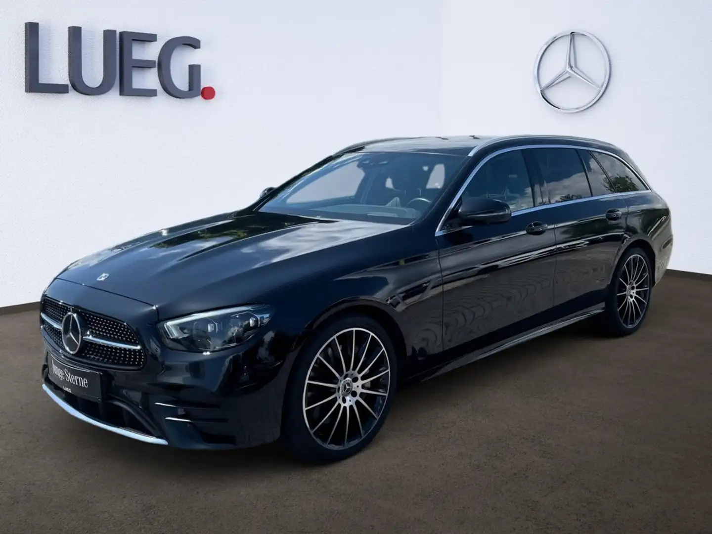 Mercedes-Benz E 400 d 4Matic T AMG+AIRMATIC+PANODACH+HUD+360° Negru - 2