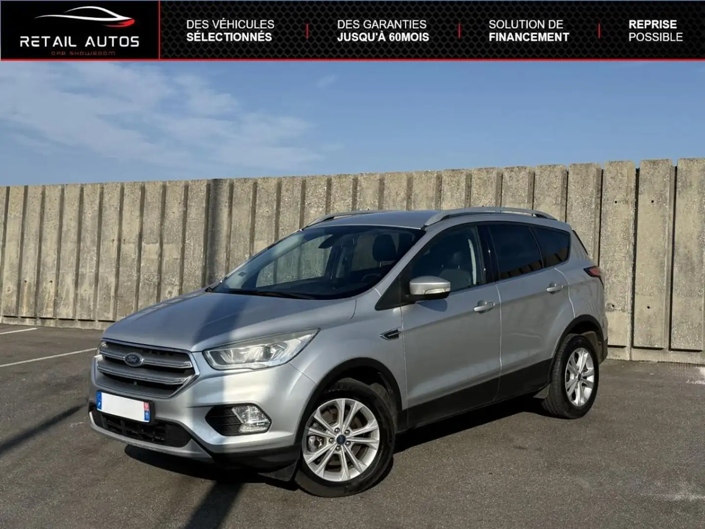 Ford Kuga 2.0 TDCi 150ch Stop&Start Titanium 4x2 Grau - 1