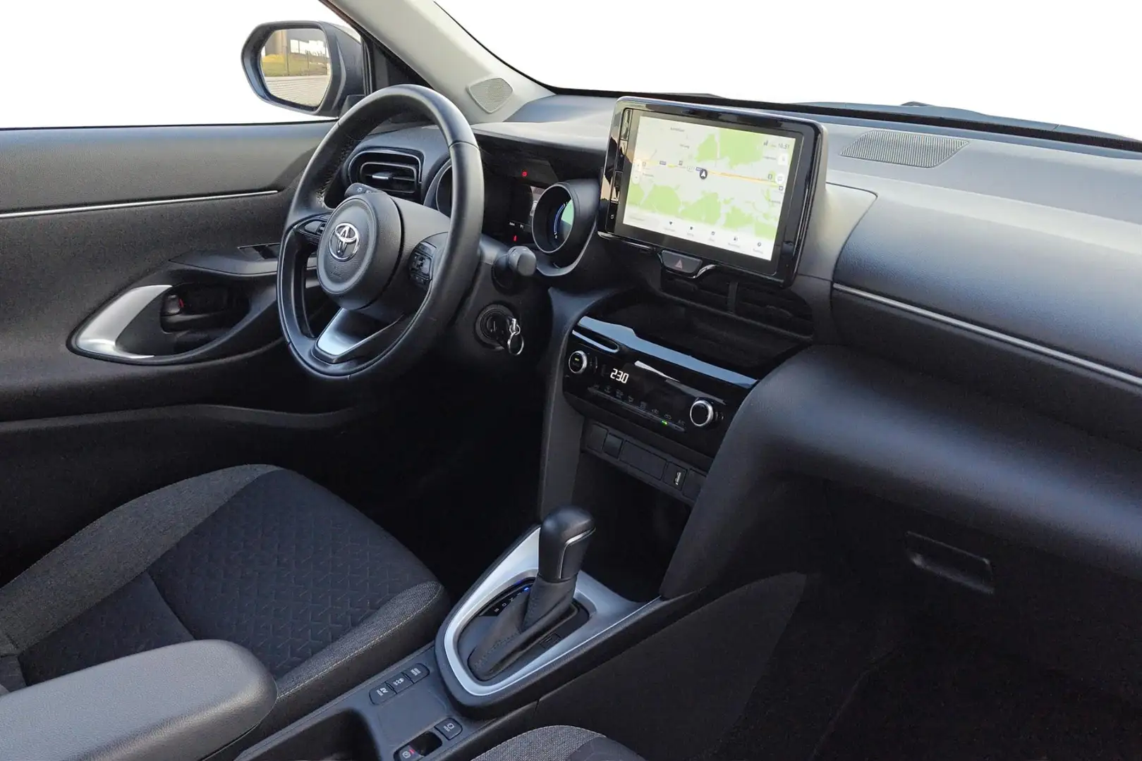 Toyota Yaris Cross 1.5 VVT-ie Hybrid 85kW Dynamic CVT - incl 2 jaar K Vert - 2