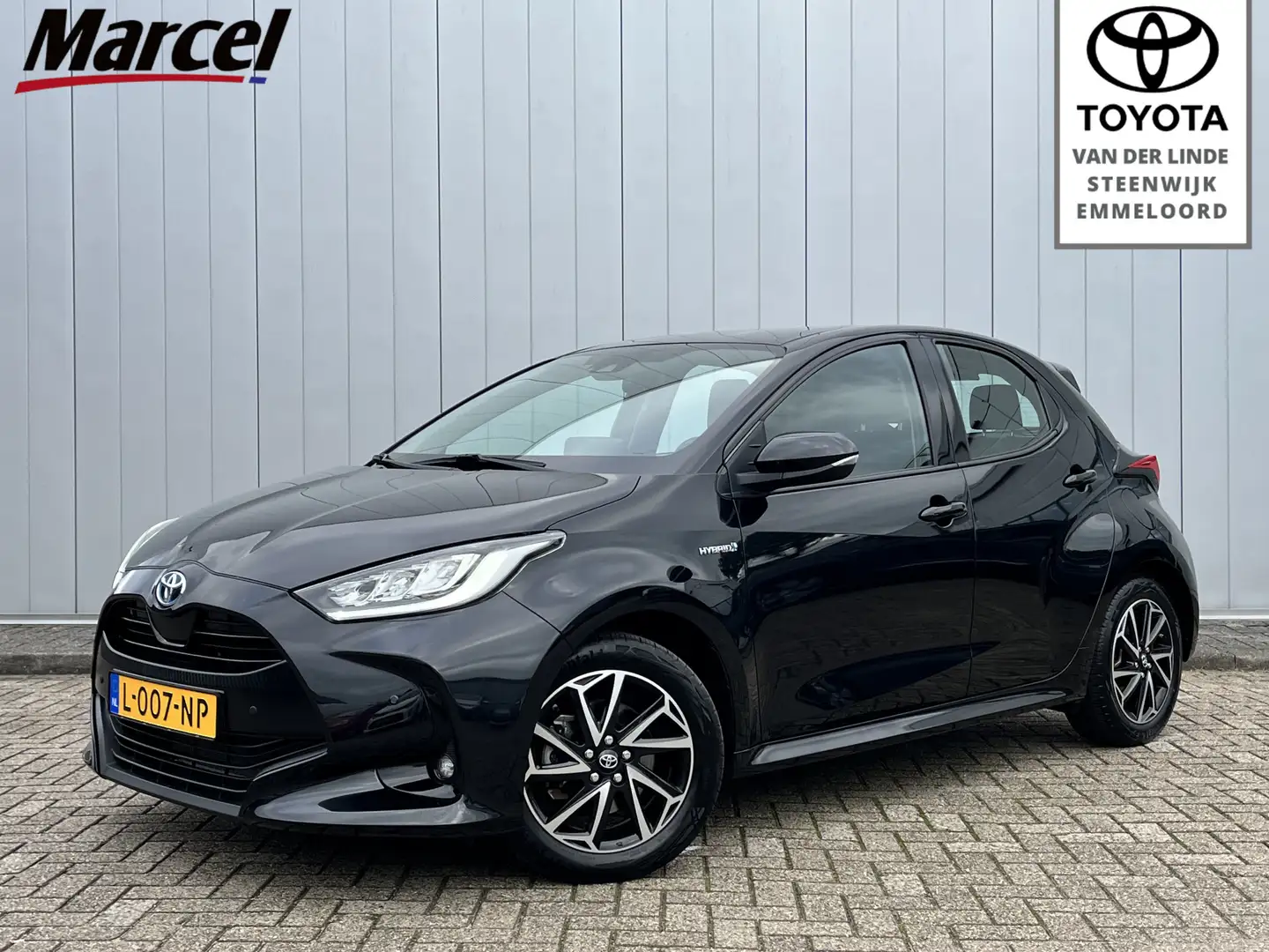 Toyota Yaris 1.5 Hybrid Dynamic NL Auto Dealer Onderhouden Park Zwart - 1