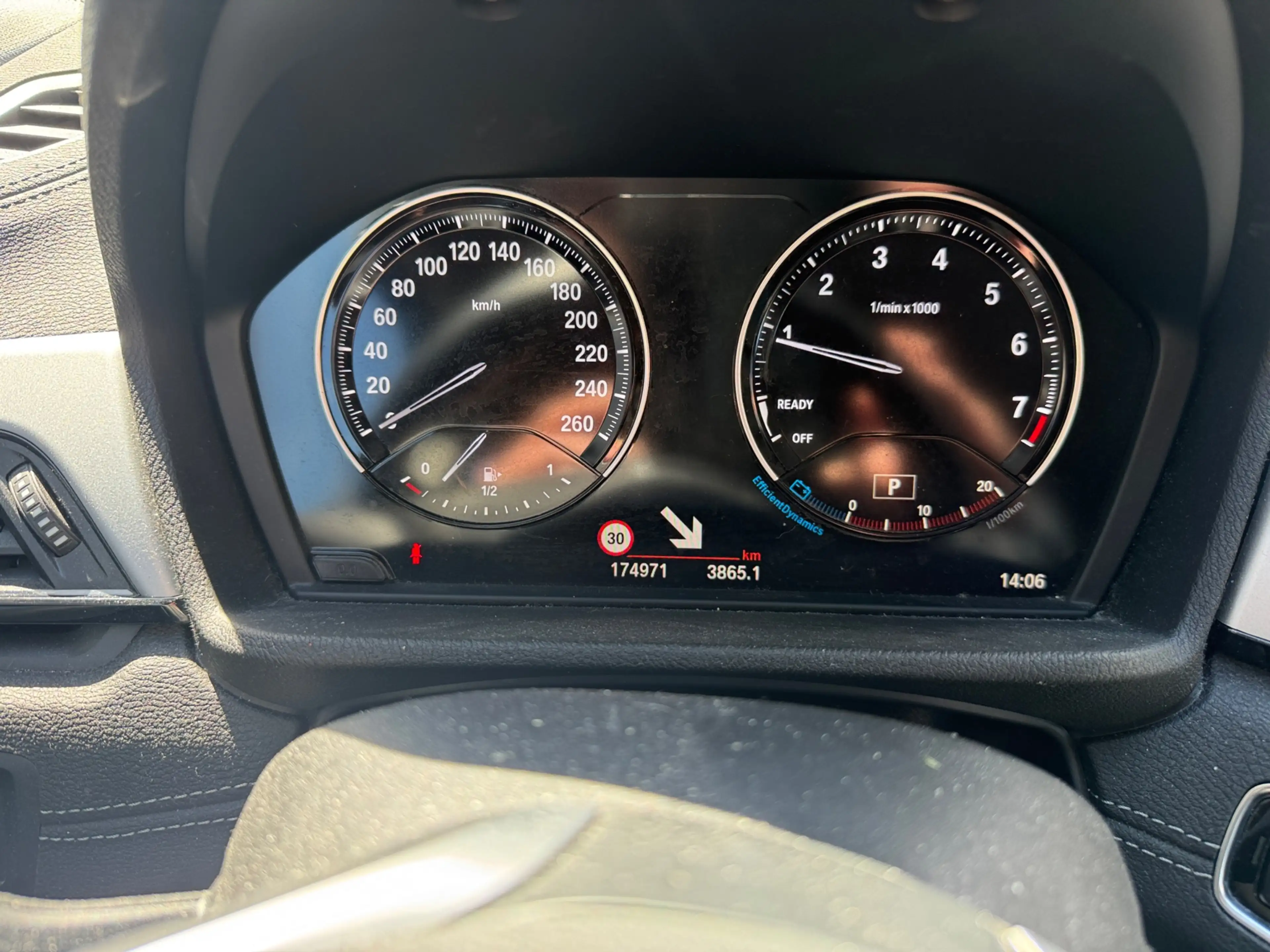 BMW X2 SDrive20i Executive 2.0 4 CILINDER — photo 14
