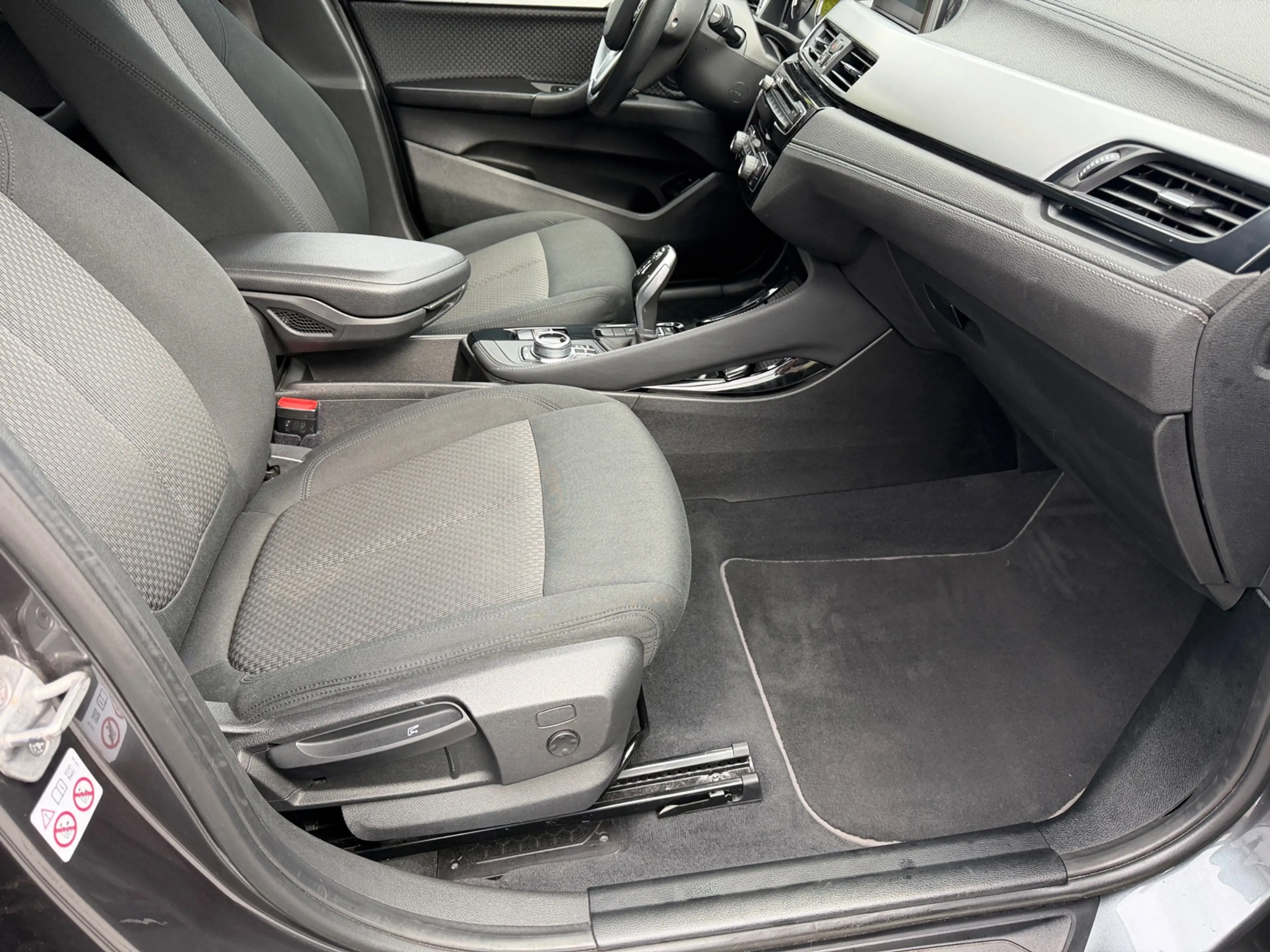 BMW X2 SDrive20i Executive 2.0 4 CILINDER — photo 8