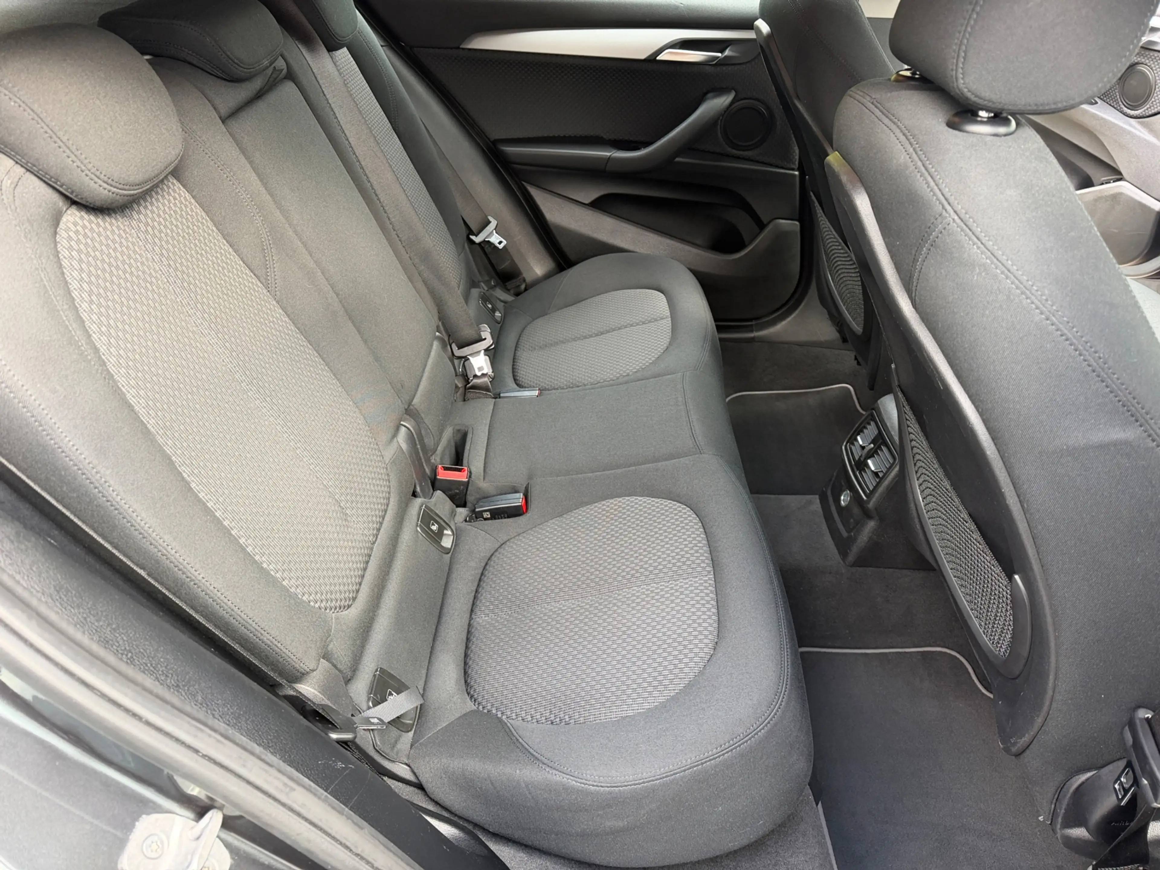 BMW X2 SDrive20i Executive 2.0 4 CILINDER — photo 10