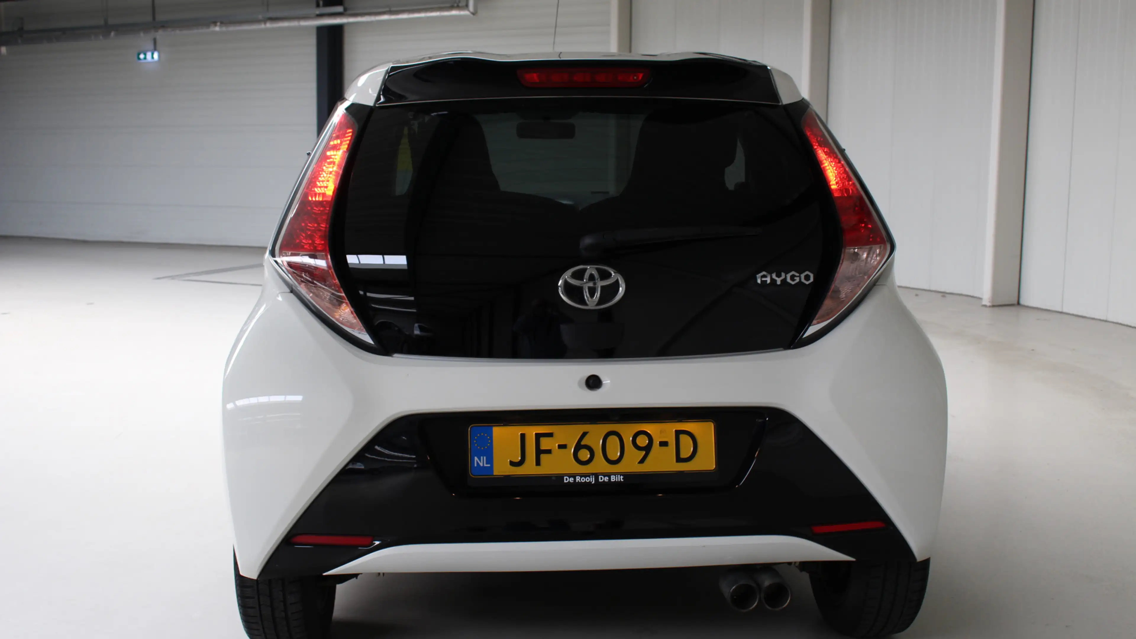 Toyota Aygo 1.0 VVT-i x-sport 5-drs | Airco | Camera | All Sea — photo 3