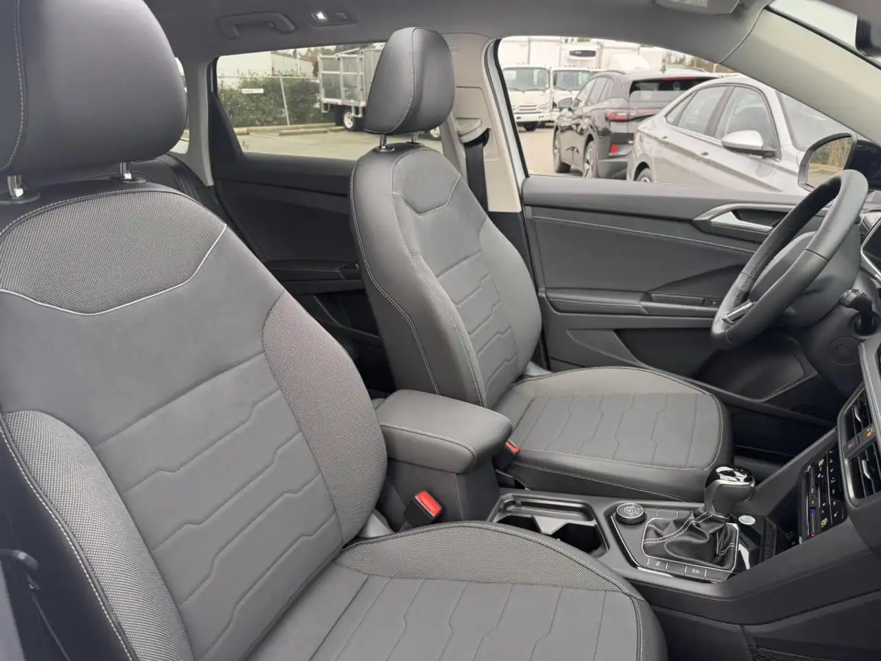 Volkswagen Taos снимка Volkswagen Taos