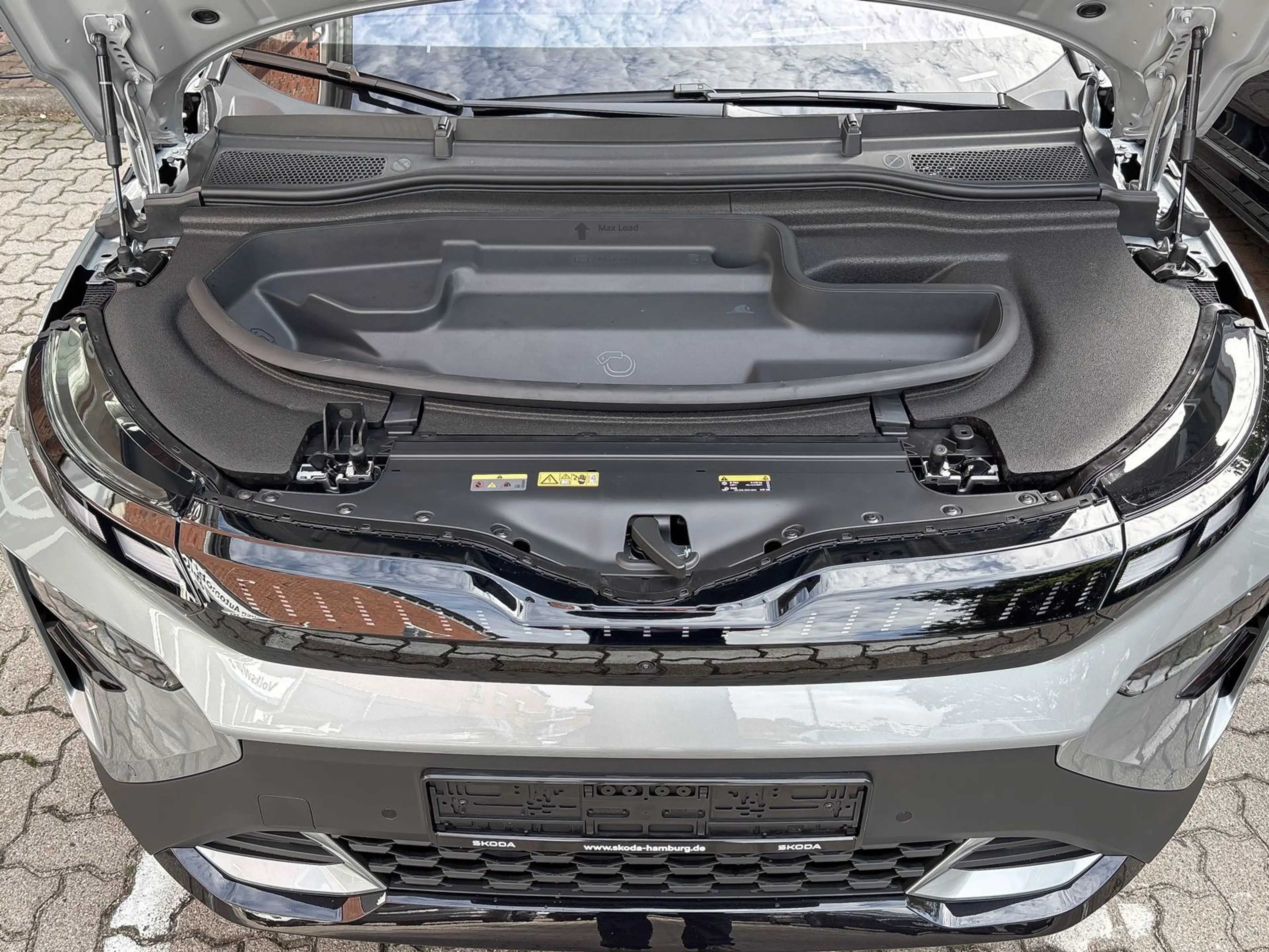 Skoda Elroq RS 4x4 LED Navi AHK Wärmepumpe — photo 13