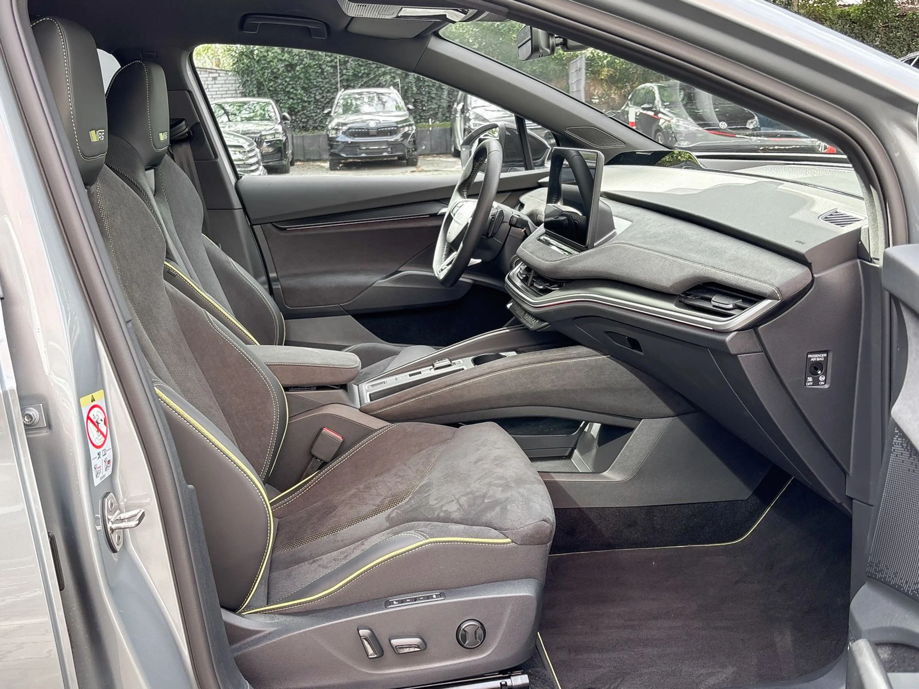 Skoda Elroq RS 4x4 LED Navi AHK Wärmepumpe — photo 6