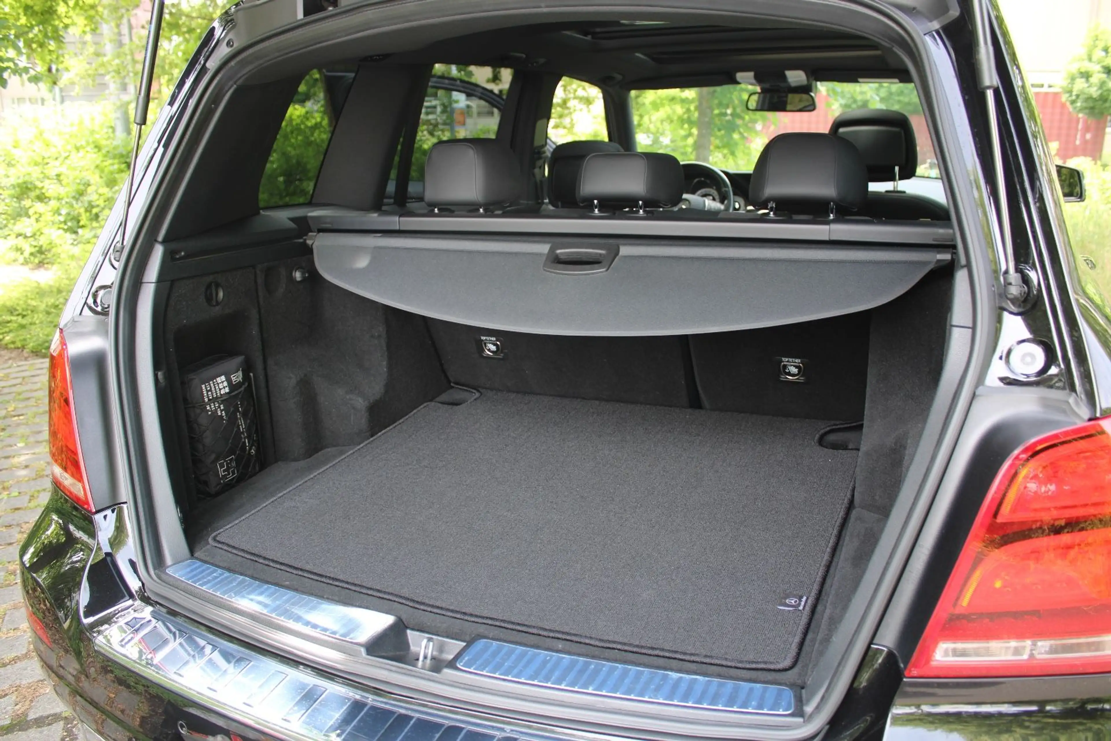 Mercedes-Benz GLK 220 CDI *Sportpaket/Pano/Leder/AHK!/ILS/19'* — photo 15