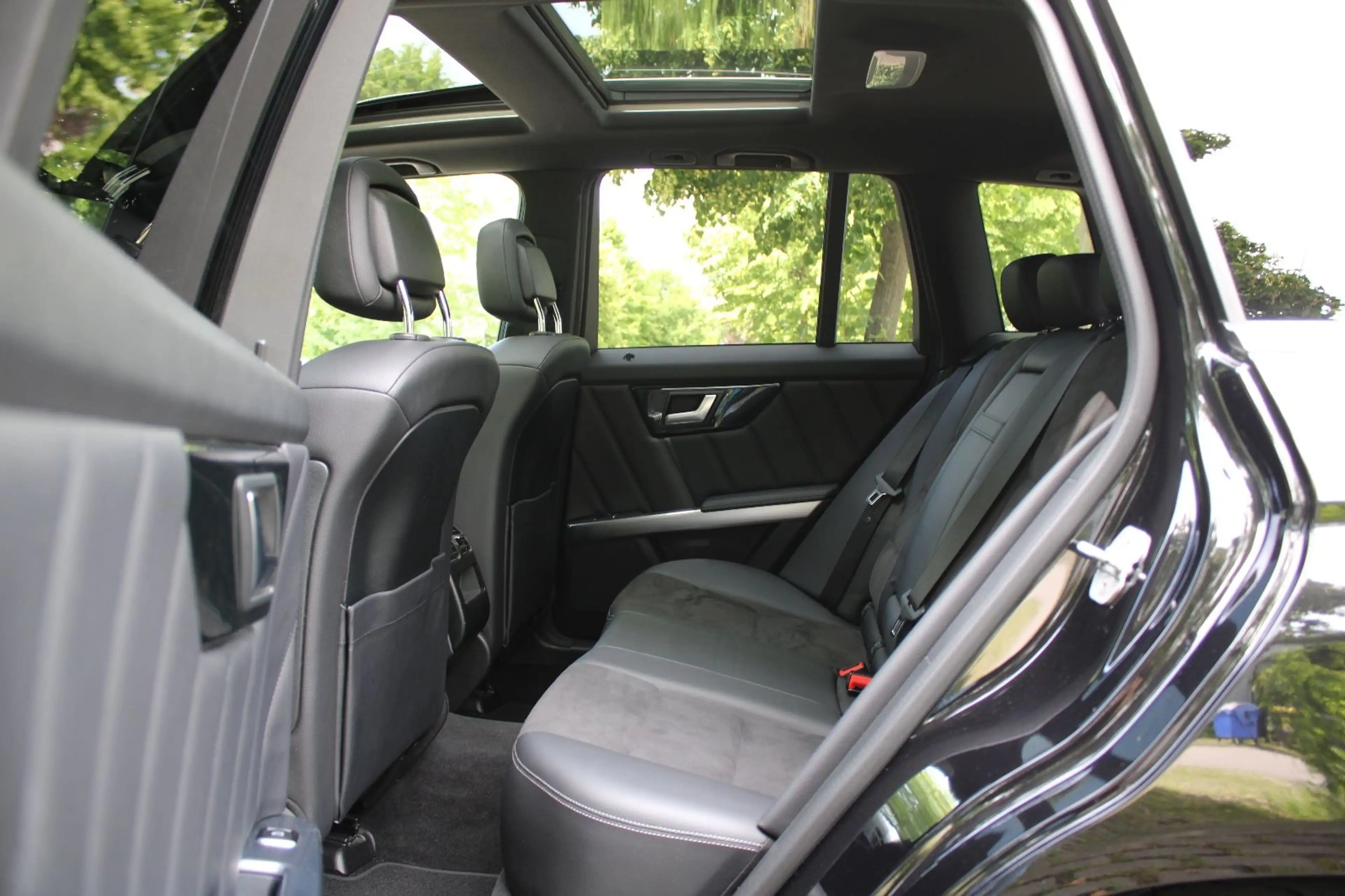 Mercedes-Benz GLK 220 CDI *Sportpaket/Pano/Leder/AHK!/ILS/19'* — photo 13