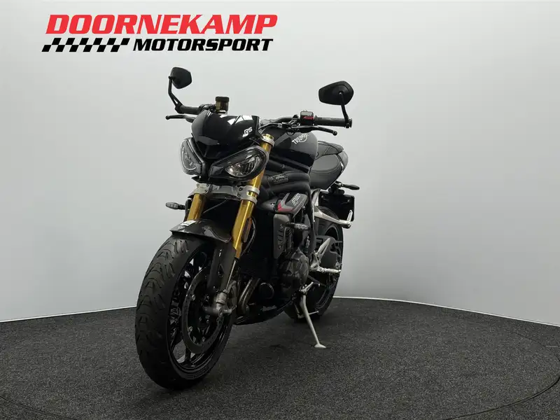 Triumph Speed Triple 1200 RS - foto 6