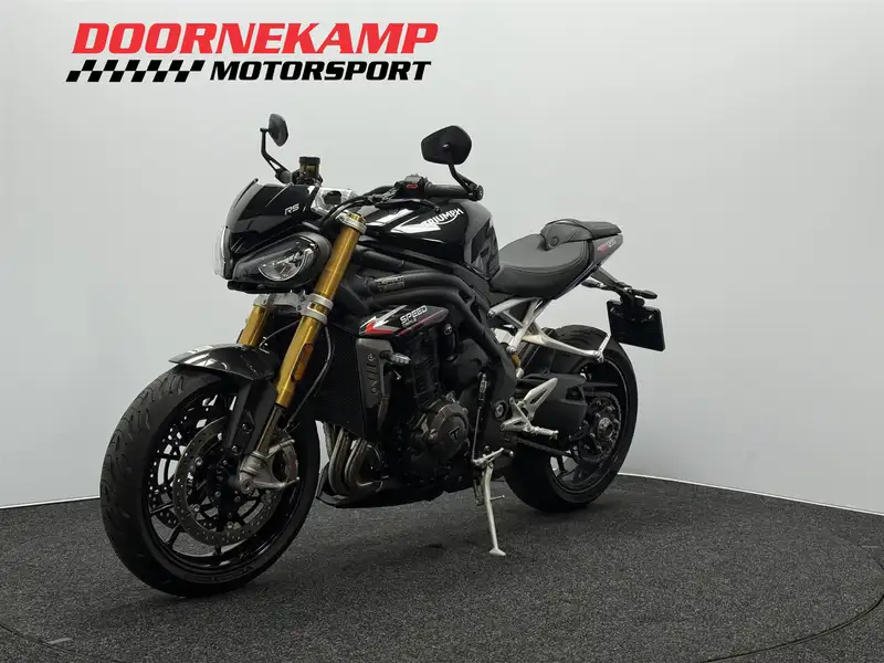 Triumph Speed Triple 1200 RS - foto 7