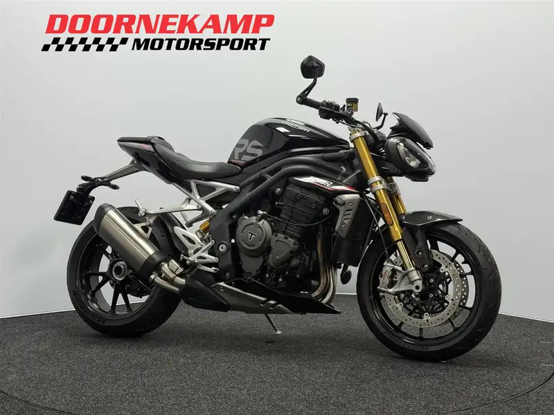 Triumph Speed Triple 1200 RS - foto 2