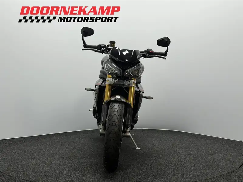 Triumph Speed Triple 1200 RS - foto 5