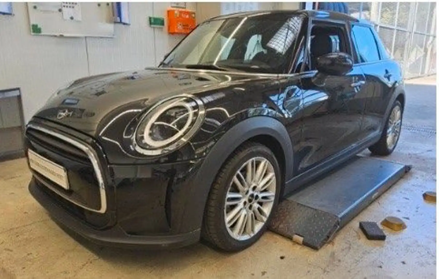 MINI Cooper Classic Trim Aut/Navi/LED/SportSitze Schwarz - 1