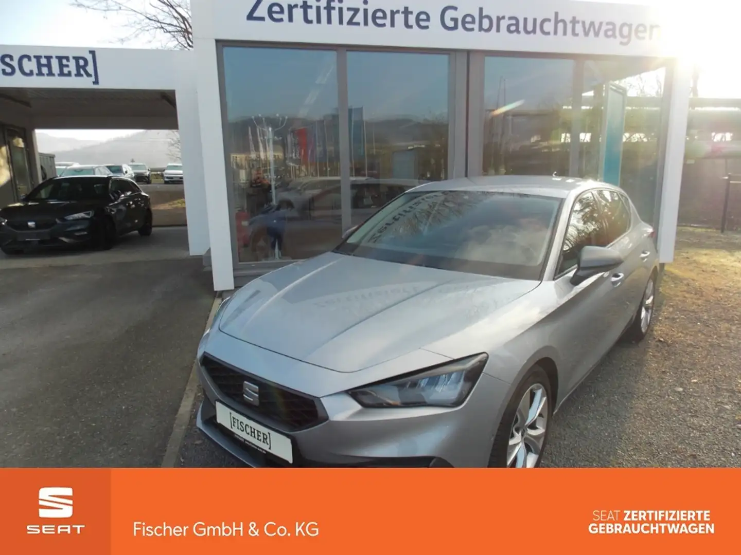 SEAT Leon 1.5TSI FR LED Carplay SHZ GRA DAB Virtual Cockpit Zilver - 1