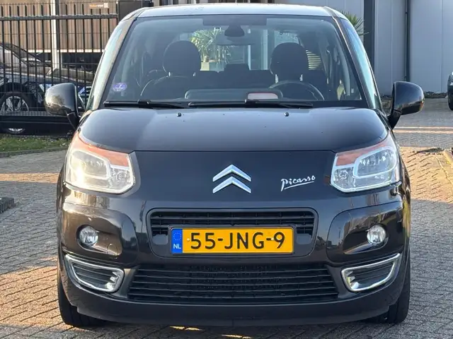 Citroen C3 Picasso view 2
