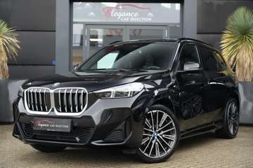 xDrive30e M Sport 327pk Panoramadak/HeadUpDisplay/