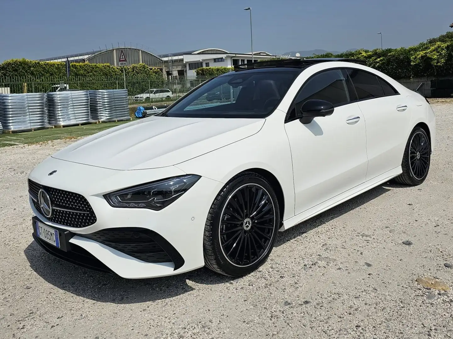 Mercedes-Benz CLA 200 CLA Coupe AMG Line Premium Plus FULL OPTIONAL Bianco - 1