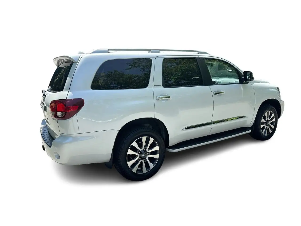 Toyota Sequoia снимка Toyota Sequoia