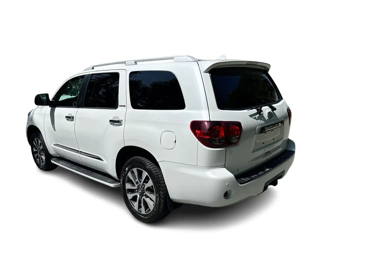 Toyota Sequoia снимка Toyota Sequoia