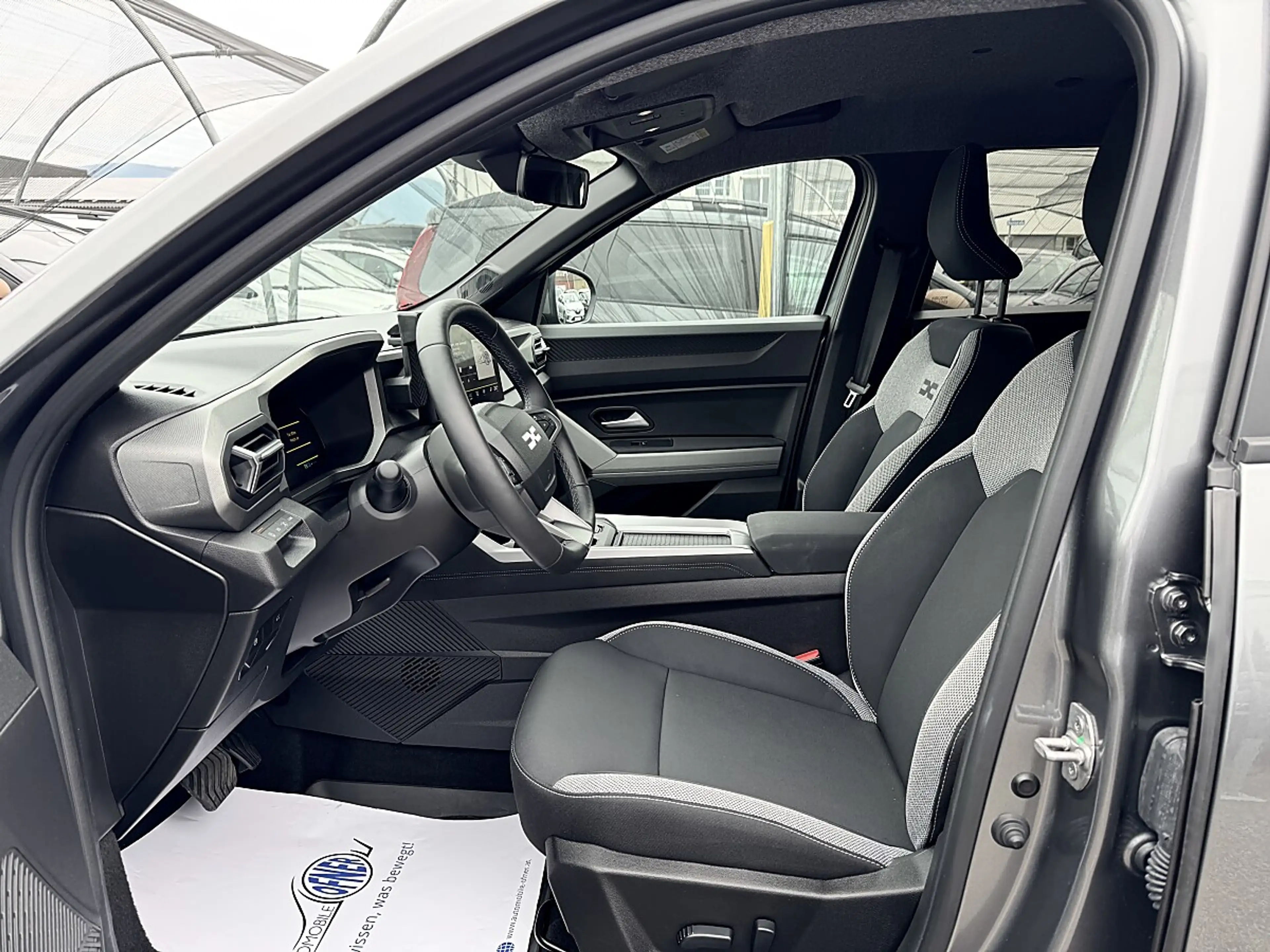 Dacia Bigster Journey Hybrid 155 LED PDC WinterPaketPlus — photo 7