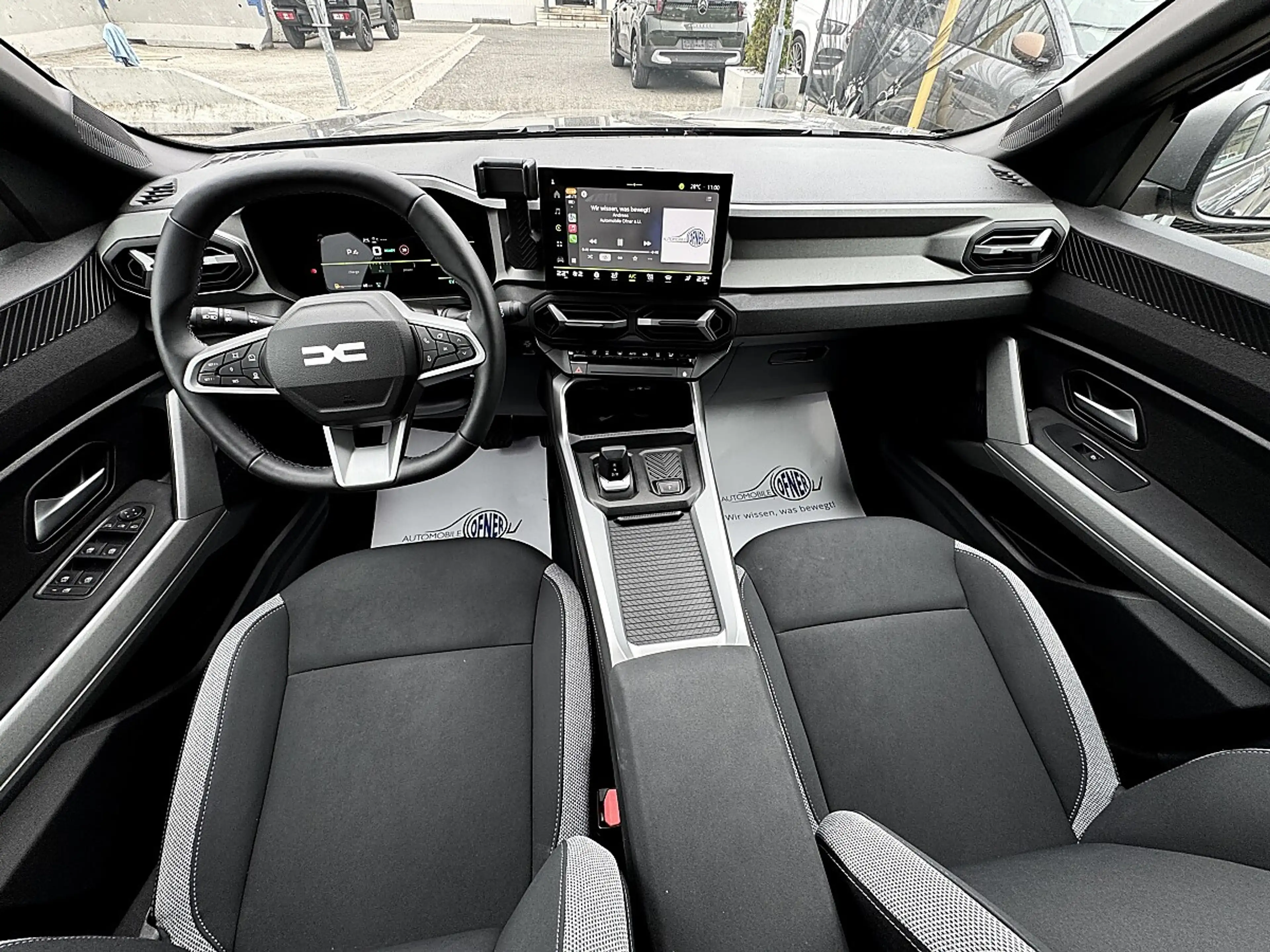 Dacia Bigster Journey Hybrid 155 LED PDC WinterPaketPlus — photo 12