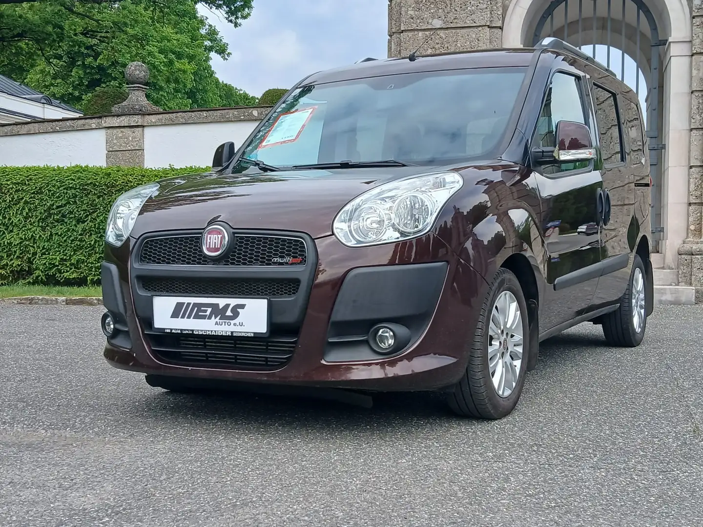 Fiat Doblo *PICKERL*SCHIEBETÜREN*KLIMA*AHK*1.HAND* Rot - 1