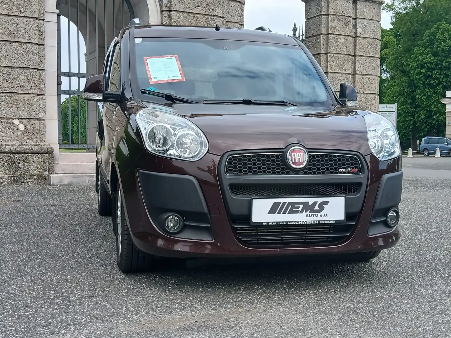 Fiat Doblo *PICKERL*SCHIEBETÜREN*KLIMA*AHK*1.HAND* Rot - 2