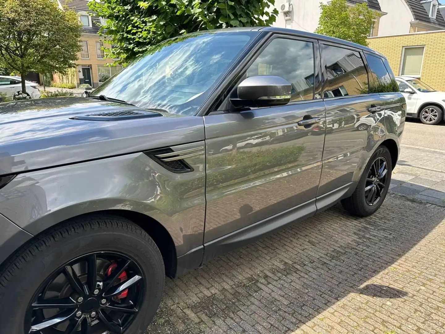 Land Rover Range Rover Sport 3.0 TDV6 SE Сірий - 2