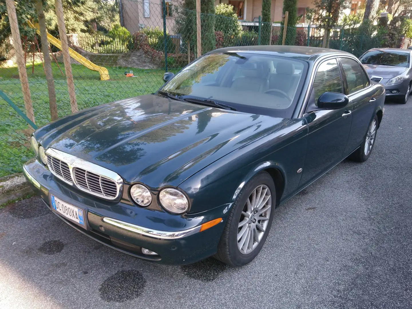 Jaguar XJ XJ VII-VIII 2003 2.7d V6 Executive Зелений - 2