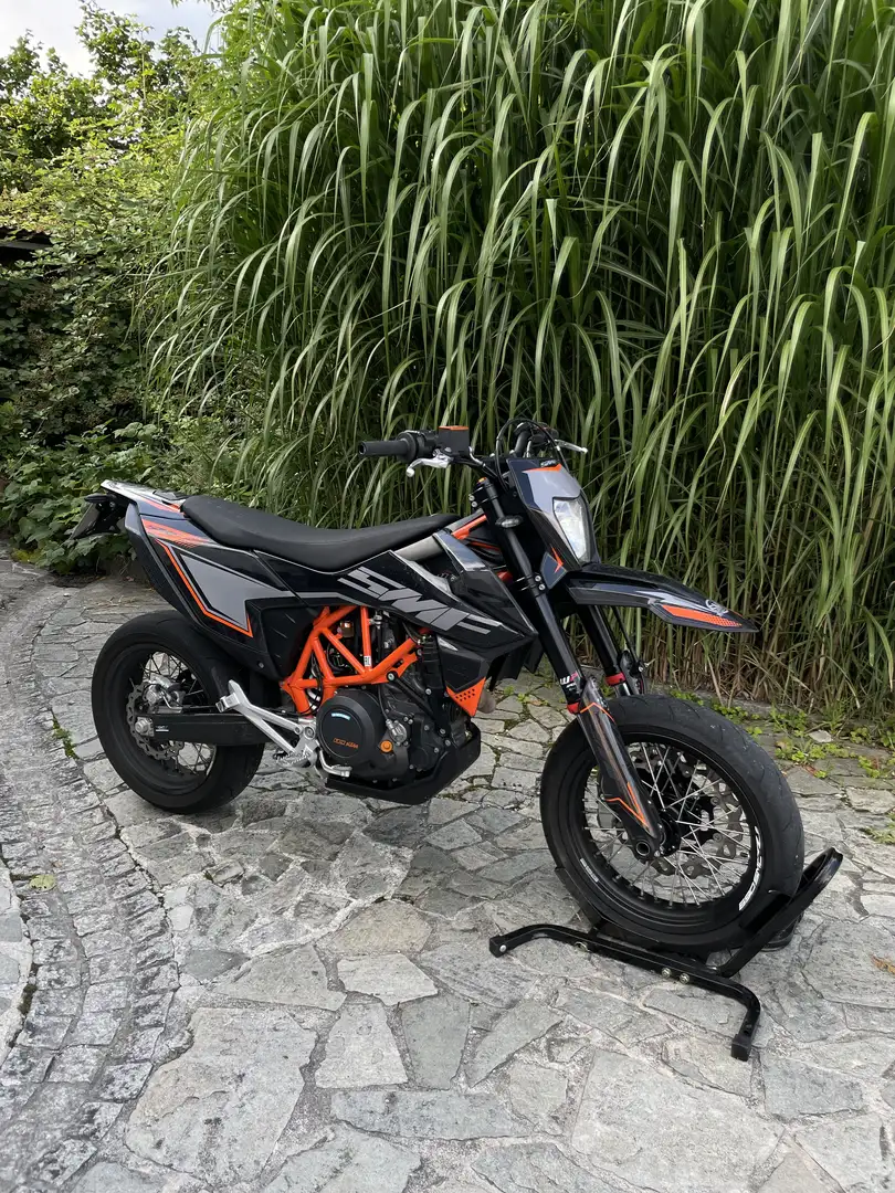 KTM 690 SMC R Negru - 1