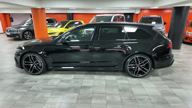 Audi RS6 view 3