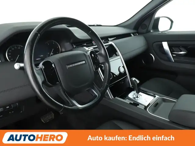 Land Rover Discovery Sport view 11