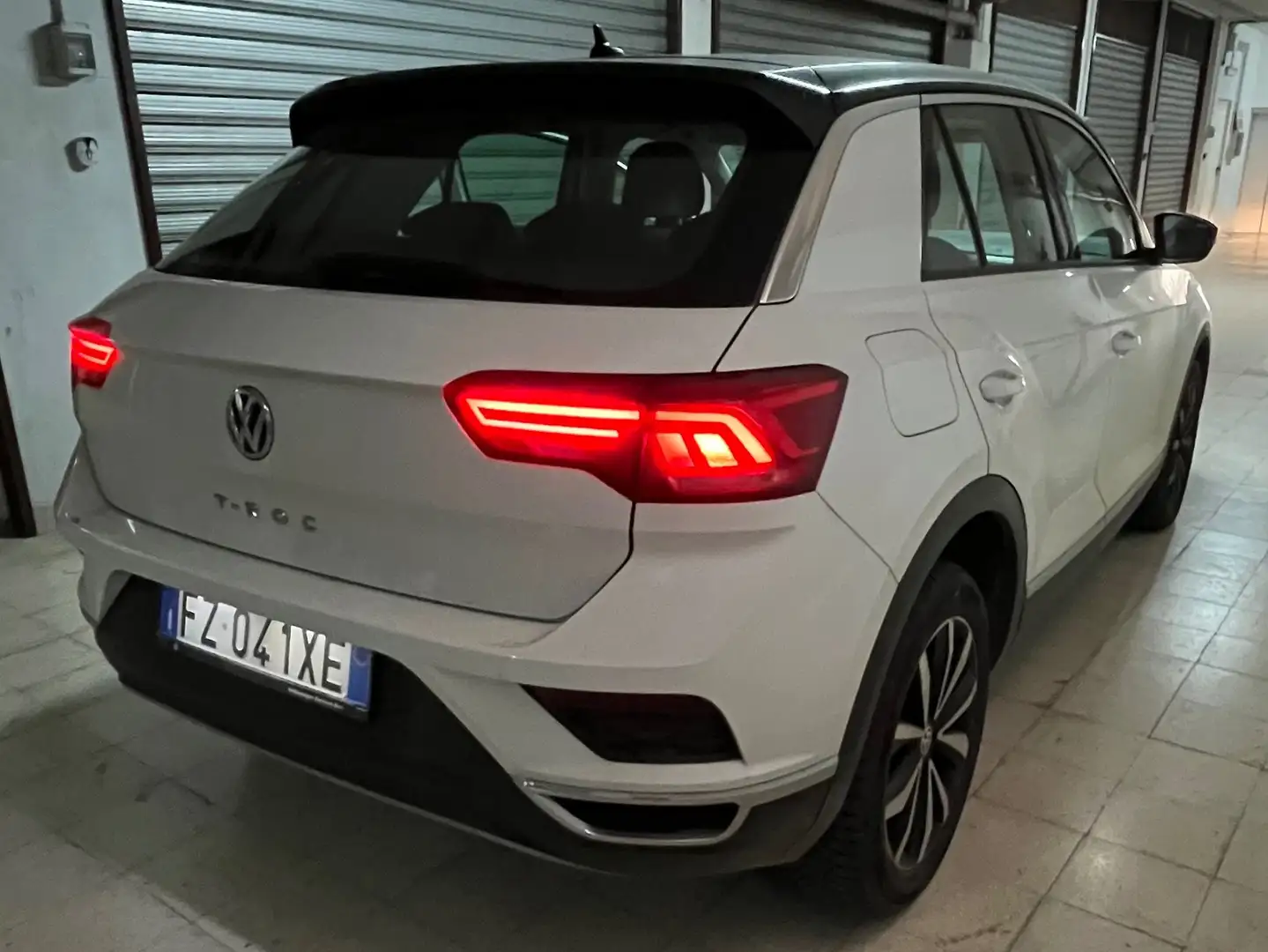 Volkswagen T-Roc T-Roc 1.0 tsi Style 115cv Bianco - 1