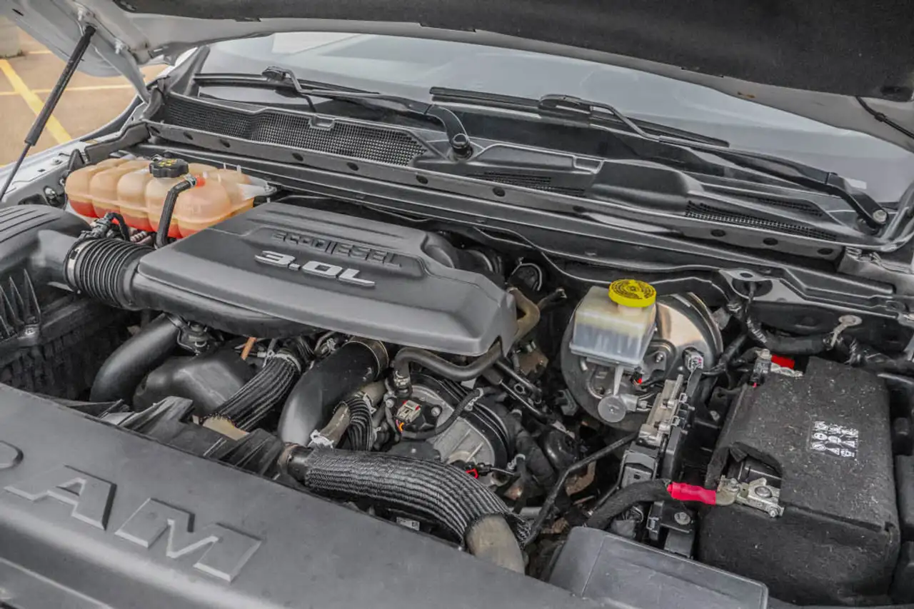 RAM 1500 снимка RAM 1500