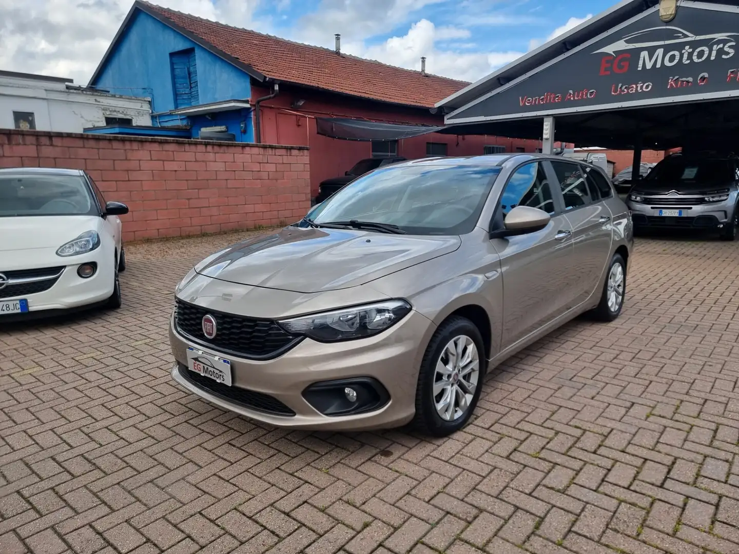 Fiat Tipo 1.6 Mjt S&S DCT SW Business Bronz - 1