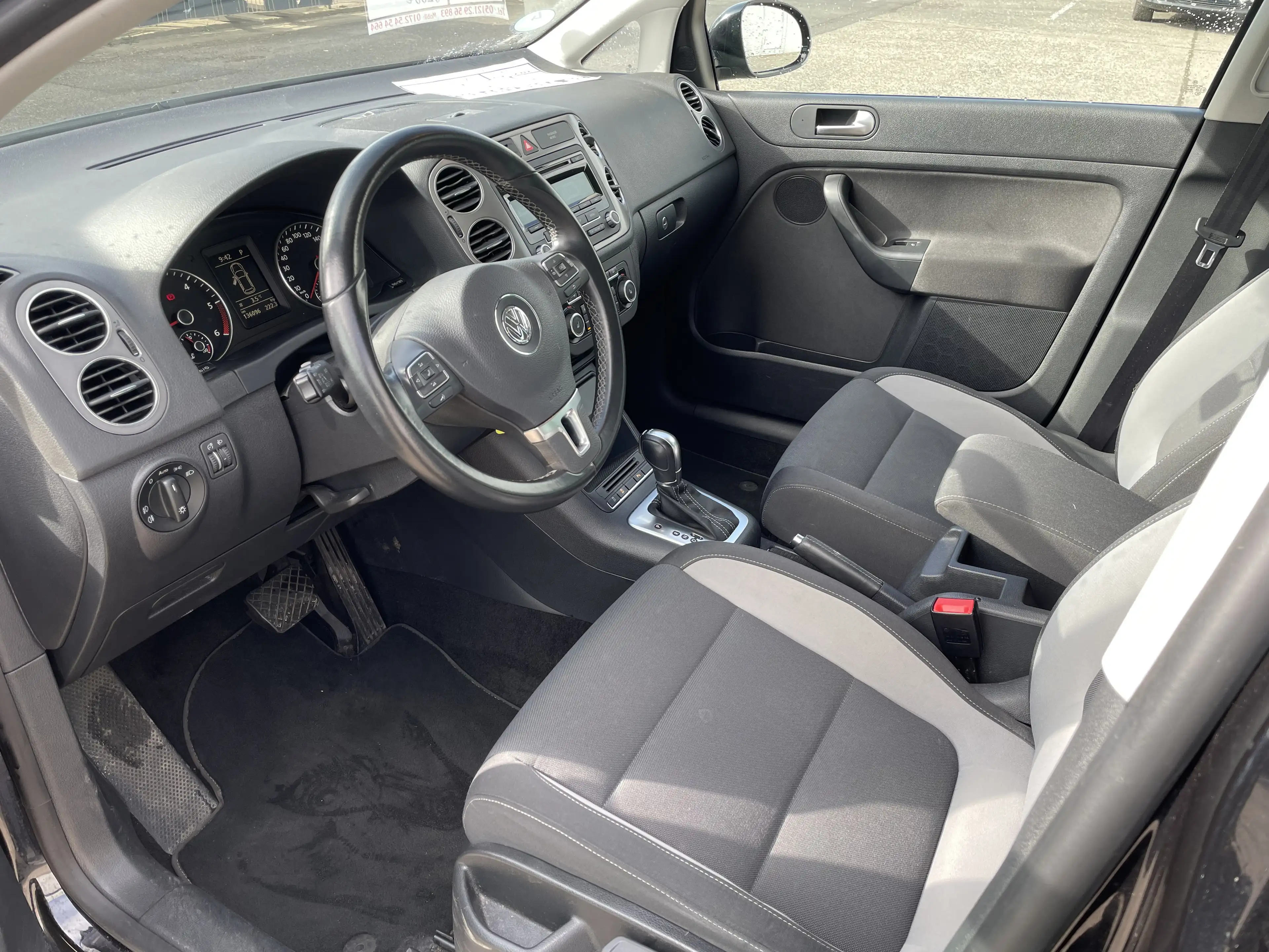 Volkswagen Golf Plus Golf Plus 1.6 TDI DPF DSG Life — photo 9