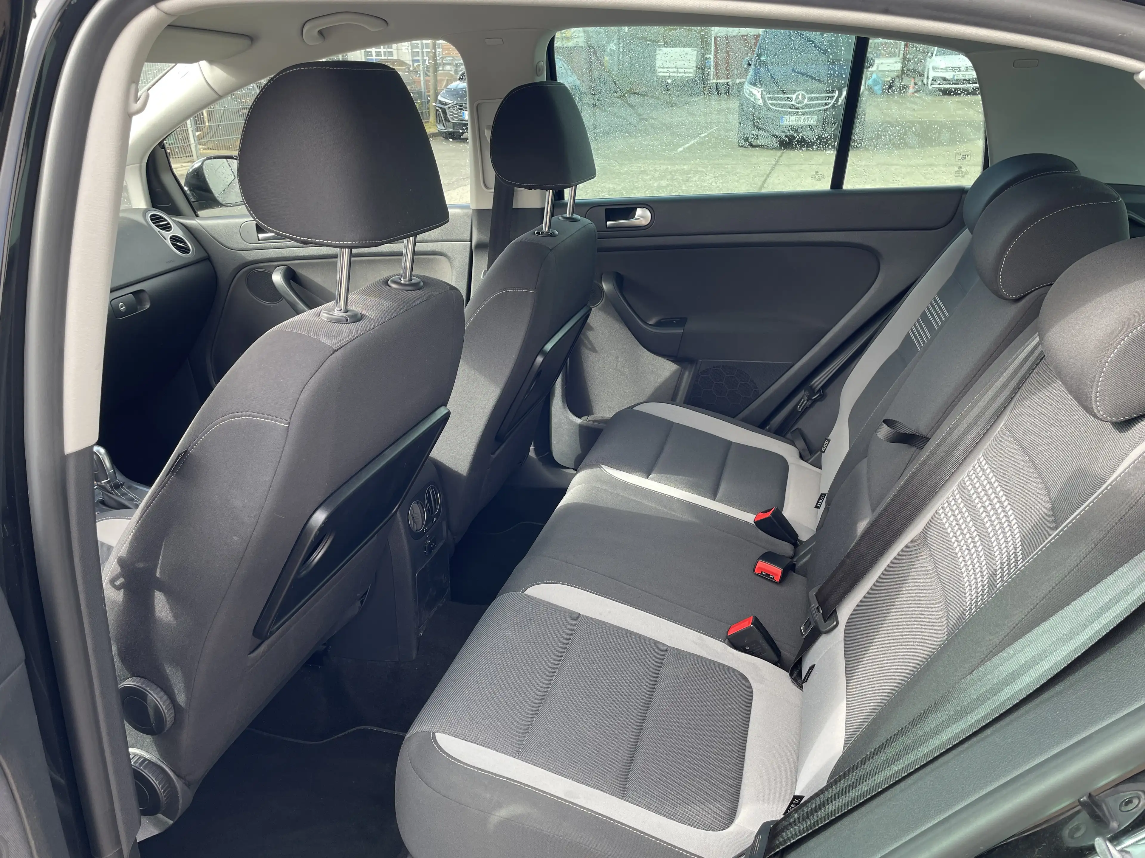 Volkswagen Golf Plus Golf Plus 1.6 TDI DPF DSG Life — photo 11