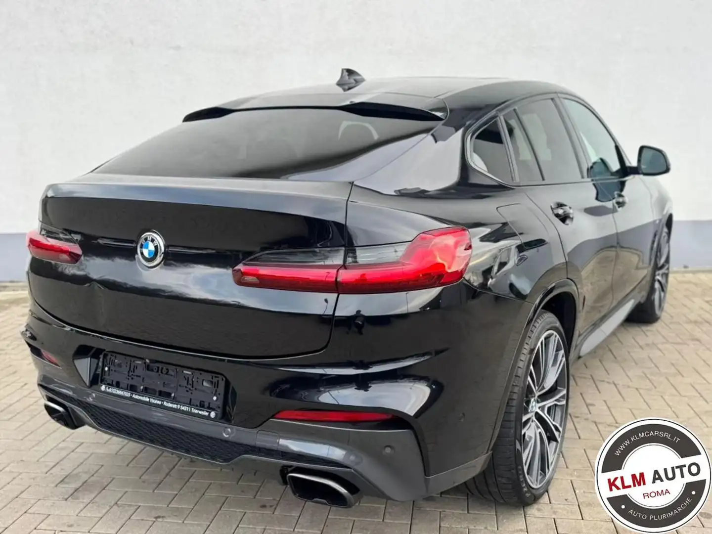 BMW X4 xDrive M40d M SPORT CARBON Tetto Pano Nero - 2