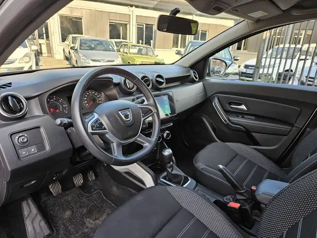 Dacia Duster view 7