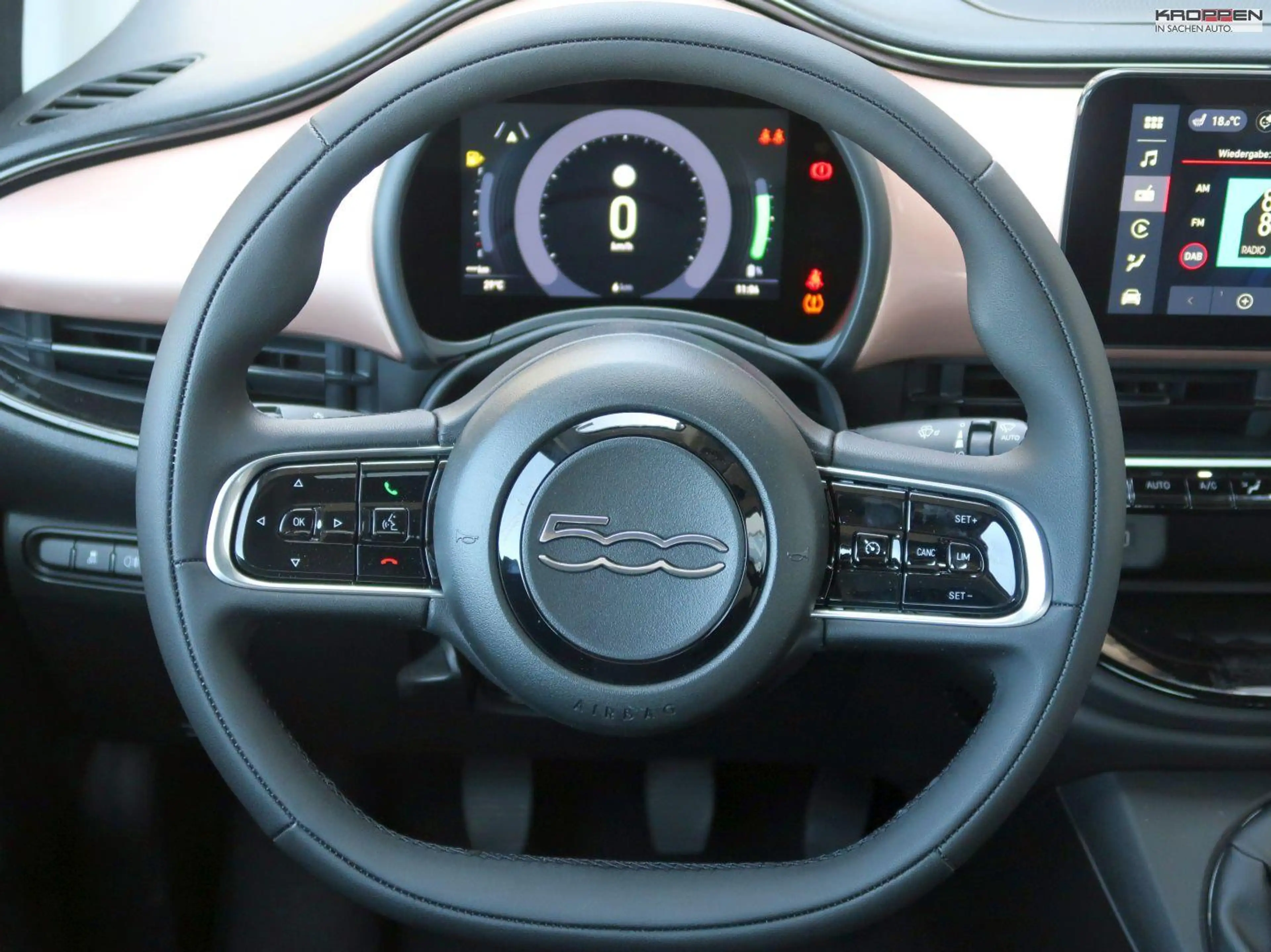 Fiat 500C 500 Hybrid Cabrio ICON CarPlay/Android Auto — photo 12