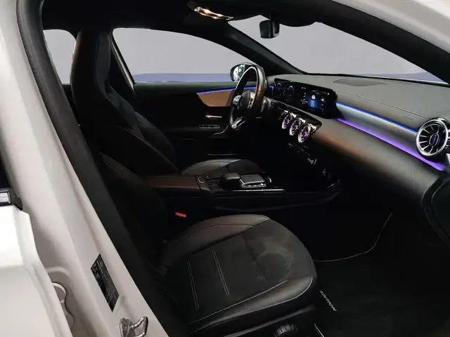 Mercedes-Benz A-Class view 14