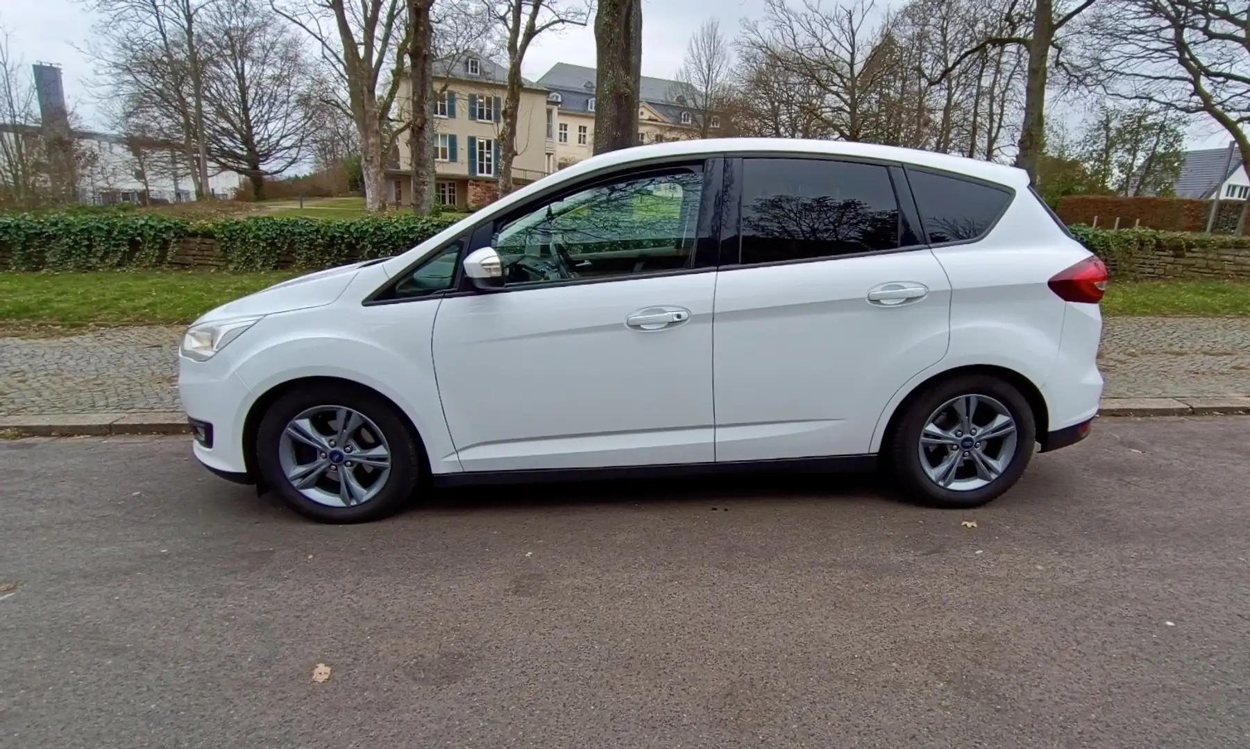 Ford C-Max 1,5 CDTI Business - 2